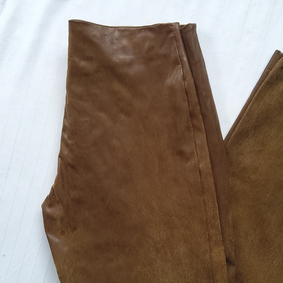Bebe Distressed Faux Leather Flared Lined Pant- Sz. Sm - Picture 3 of 8